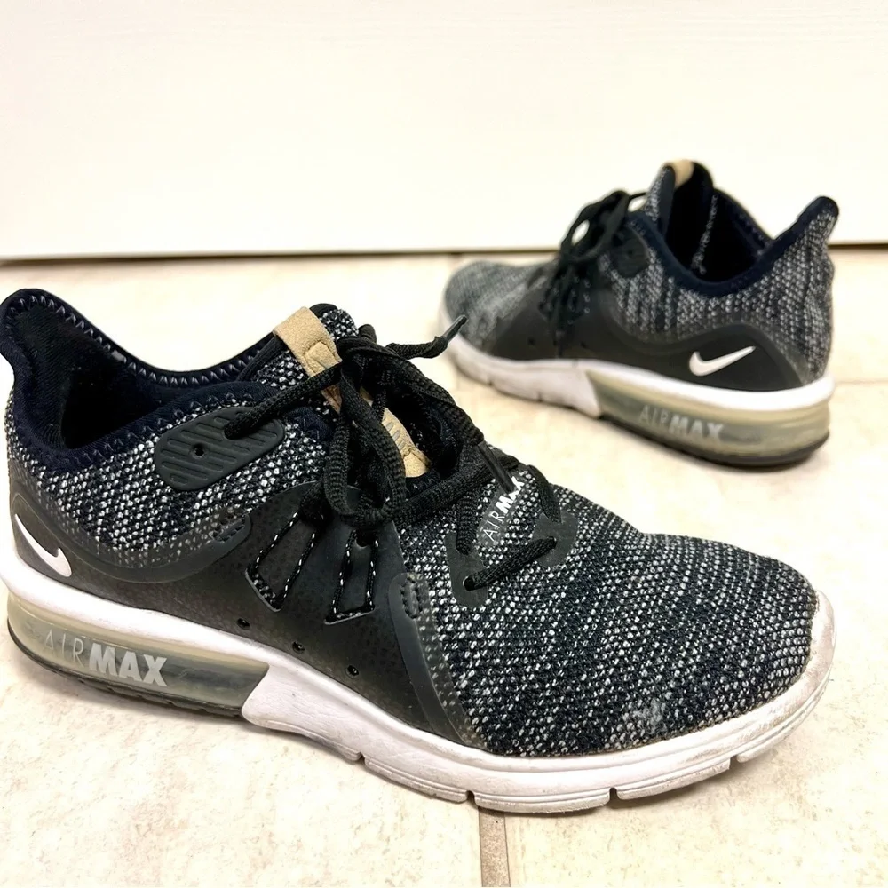 Nike Air Max Sequent 3 Black White-Dark Grey women’s size 7.5